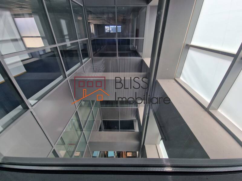 spațiu de birouri de Inchiriat KM 0 | Ultracentral - ID:108436 | Bliss Imobiliare / Photo 10 - BLISS Imobiliare