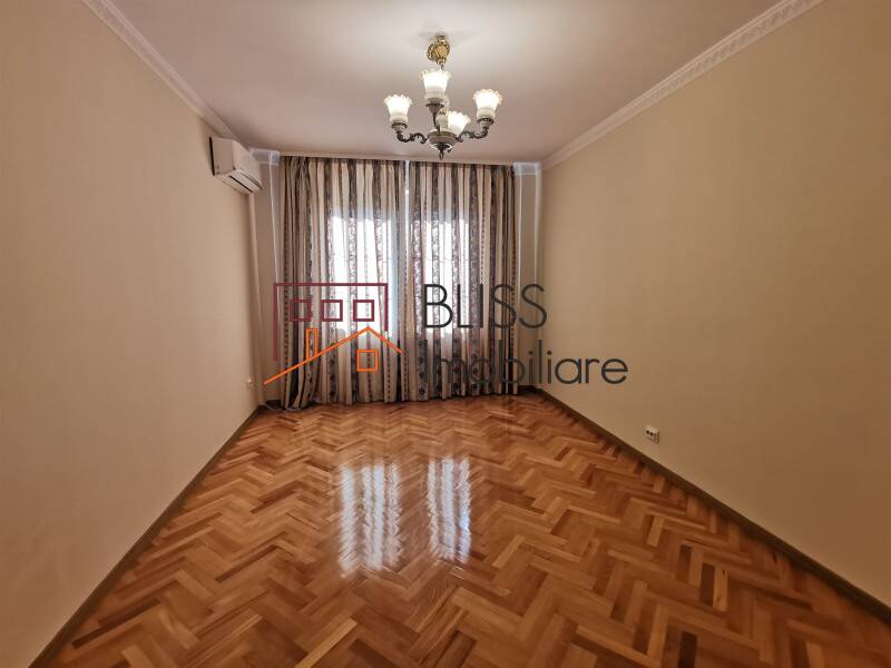 8 Bedrooms Villa Jolie Ville, Bucharest / Ilfov | Bliss Imobiliare / Photo 25 - BLISS Imobiliare