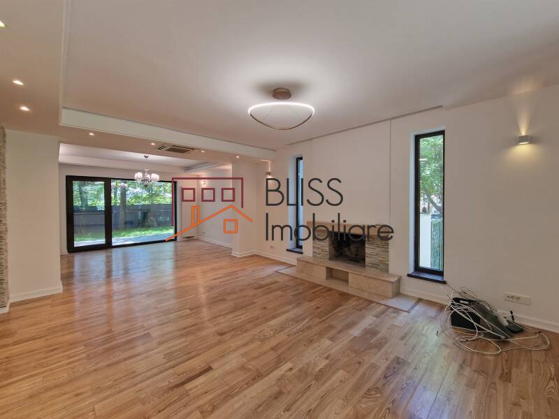 Vila Cu 7 Camere Iancu Nicolae Pipera | Bliss Imobiliare / Photo 3 - BLISS Imobiliare