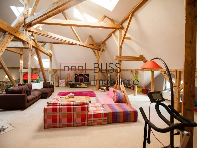 Vila de Inchiriat KM 0 | Ultracentral - 15 Camere - ID:27907 | Bliss Imobiliare / Photo 28 - BLISS Imobiliare