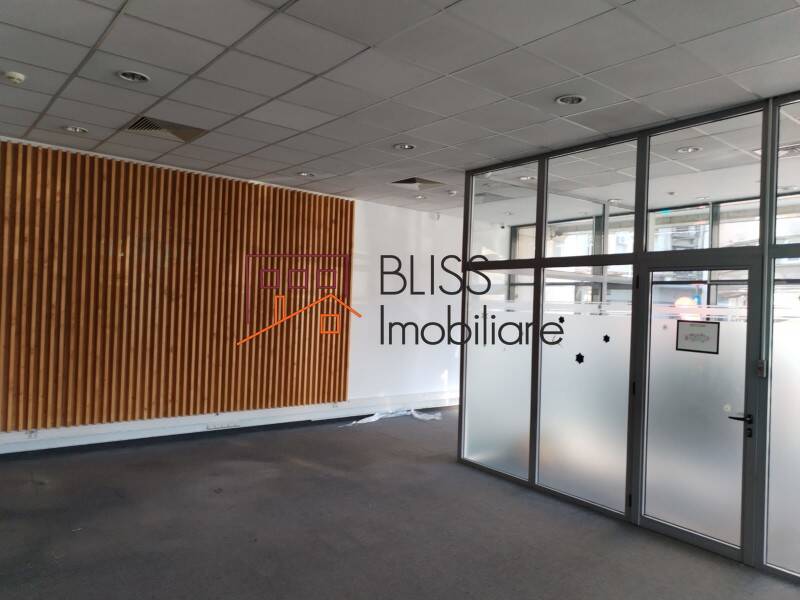 spațiu de birouri de Inchiriat KM 0 | Ultracentral - 6 Camere - ID:120662 | Bliss Imobiliare / Photo 2 - BLISS Imobiliare