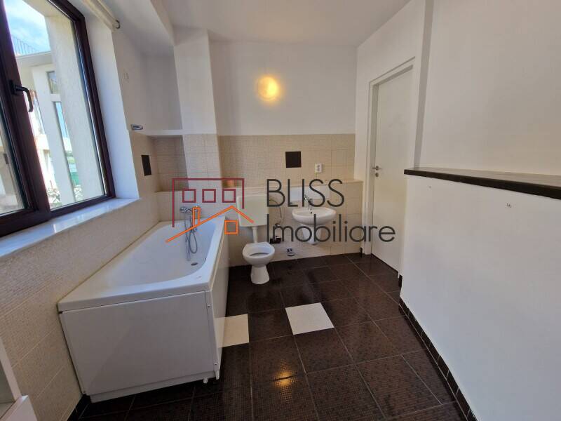 Vila Nemobilata Cu Gradina In Pipera | Spatioasele 7 Camere | Bliss Imobiliare / Photo 17 - BLISS Imobiliare