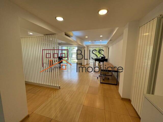 spațiu de birouri de Inchiriat KM 0 | Ultracentral - 3 Camere - ID:123408 | Bliss Imobiliare / Photo 2 - BLISS Imobiliare