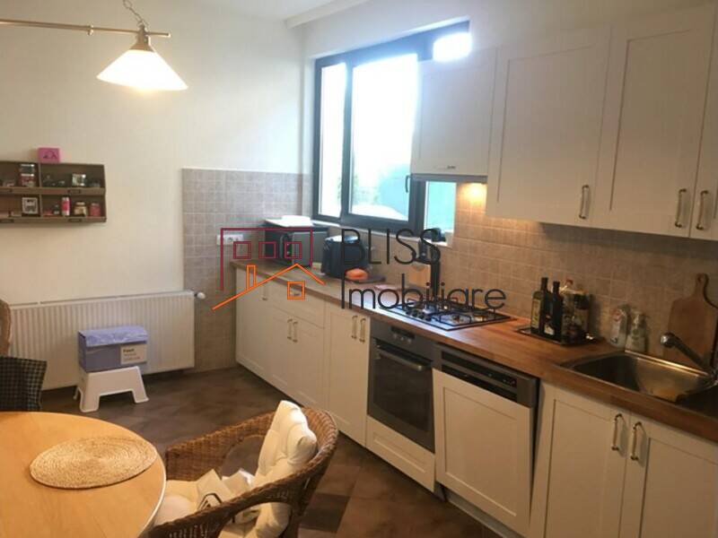 Vila Cu 7 Camere | Bliss Imobiliare / Photo 21 - BLISS Imobiliare