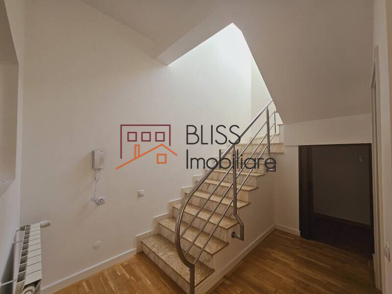 Vila Cu 7 Camere Iancu Nicolae Pipera | Bliss Imobiliare / Photo 25 - BLISS Imobiliare