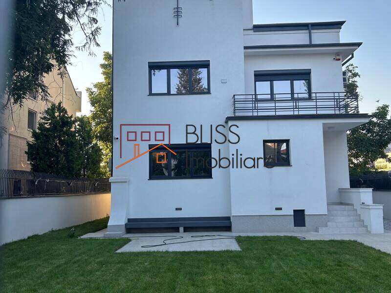 Resedinta Istorica 7 Camere | Bliss Imobiliare / Photo 5 - BLISS Imobiliare