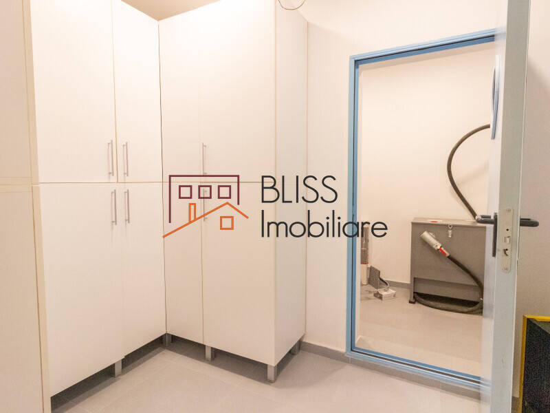 Vila De Lux 12 Camere Cu Piscina, Teren Generos In Iancu Nicolae | Bliss Imobiliare / Photo 79 - BLISS Imobiliare