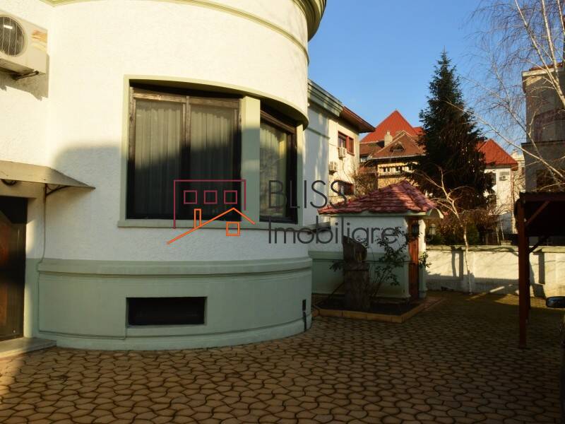 Vila de Inchiriat KM 0 | Ultracentral - 11 Camere - ID:29430 | Bliss Imobiliare / Photo 16 - BLISS Imobiliare