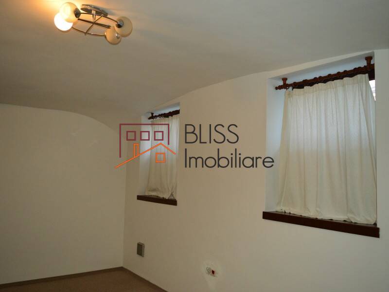 Vila de Inchiriat KM 0 | Ultracentral - 11 Camere - ID:29430 | Bliss Imobiliare / Photo 77 - BLISS Imobiliare