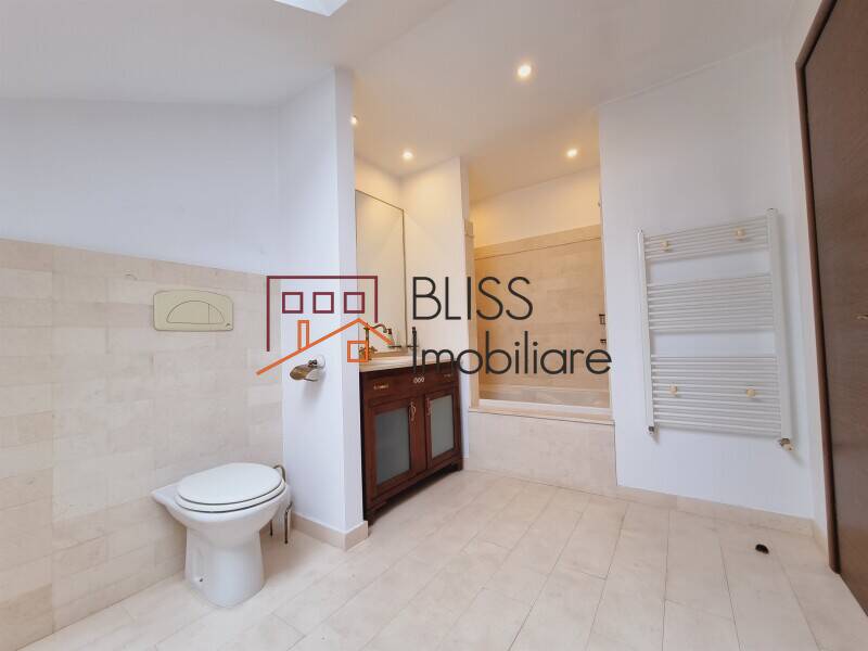 Vila Cu Gradina Si Piscina Pipera | Bliss Imobiliare / Photo 32 - BLISS Imobiliare