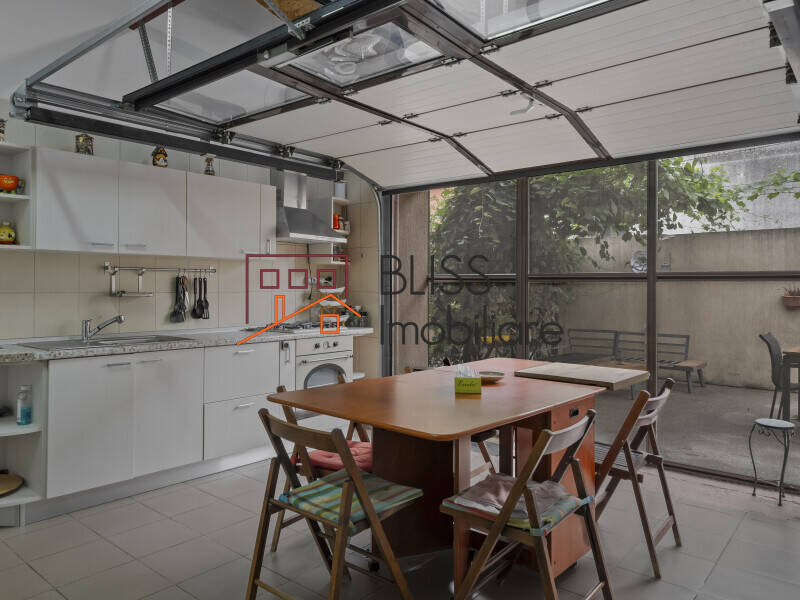 Vila 6 Camere Otopeni — 208 Mp Utili, Teren 690 Mp, Garaj Dublu, 2012 | Bliss Imobiliare / Photo 7 - BLISS Imobiliare