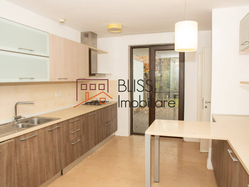 Vila Luminoasa Si Primitoare In Oxford Garden – Unde Te Simti Acasa | Bliss Imobiliare / Photo 14 - BLISS Imobiliare