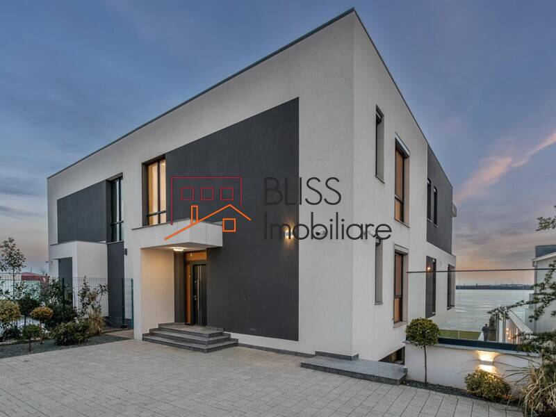 Modern 4-Bedroom Villa With Pool And Lake View, Bucharest | Bliss Imobiliare / Photo 12 - BLISS Imobiliare