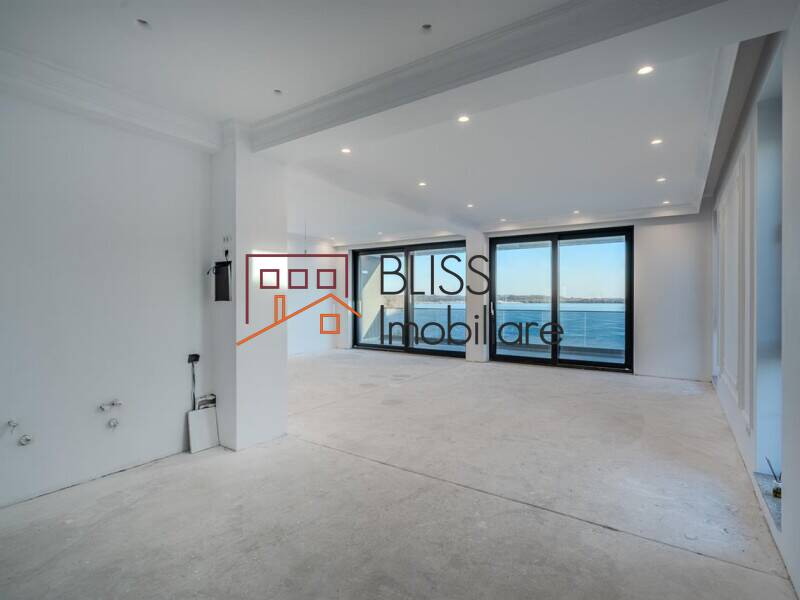 Modern 4-Bedroom Villa With Pool And Lake View, Bucharest | Bliss Imobiliare / Photo 55 - BLISS Imobiliare