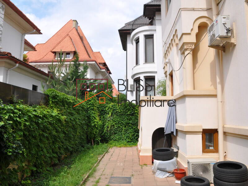 Vila Interbelica 14 Camere Cu Garaj Si Curte | Dorobanti Bucuresti | Bliss Imobiliare / Photo 16 - BLISS Imobiliare