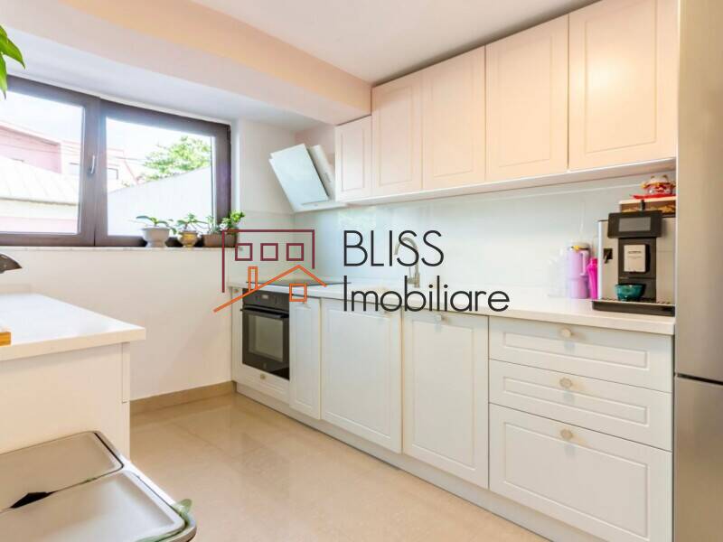 Renovated Detached House With 4 Bedrooms And Terrace, Bucharest | Bliss Imobiliare / Photo 5 - BLISS Imobiliare