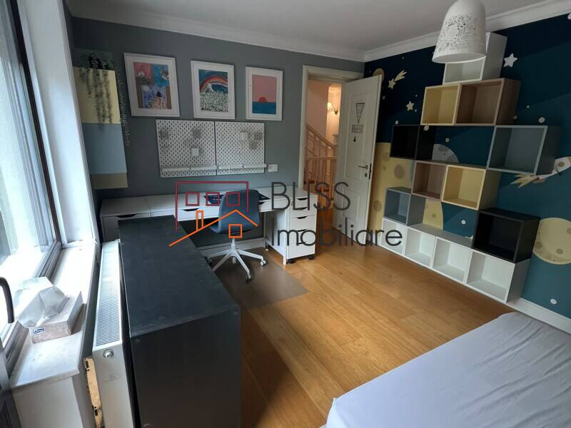 Casa Duplex In Tunari: Gradina Privata, Patru Bai Si Bucatarie De Vara | Bliss Imobiliare / Photo 17 - BLISS Imobiliare