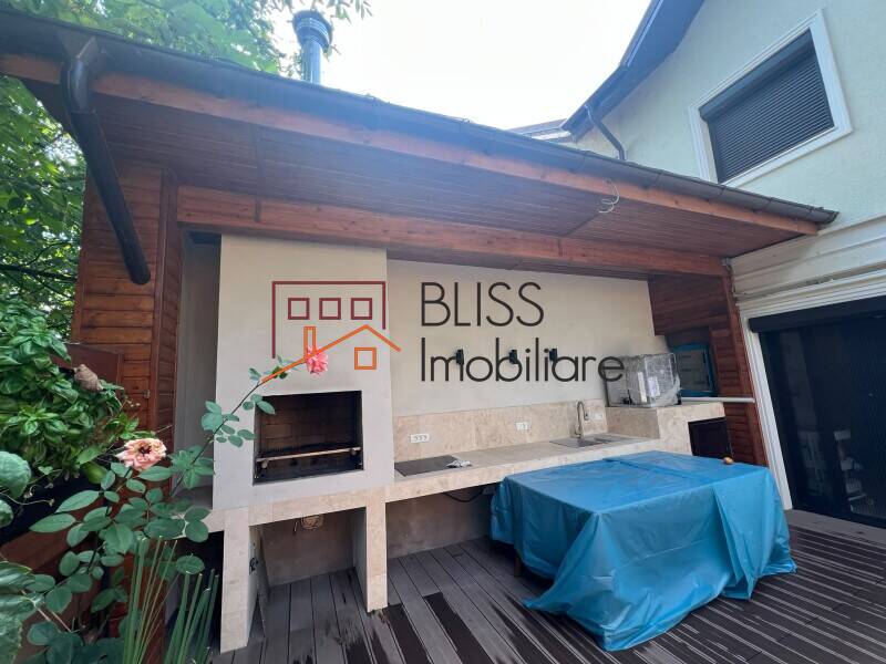 Casa Duplex In Tunari: Gradina Privata, Patru Bai Si Bucatarie De Vara | Bliss Imobiliare / Photo 40 - BLISS Imobiliare
