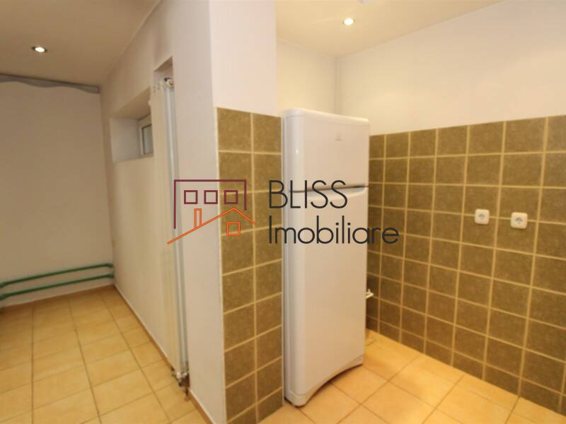 Vila Cu 5 Camere, 4 Dormitoare Si Gradina Privata | Bliss Imobiliare / Photo 5 - BLISS Imobiliare