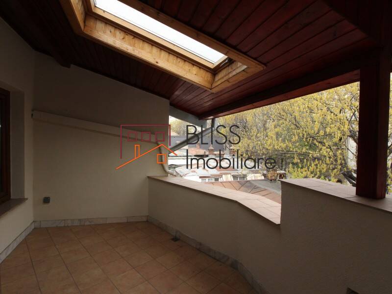 Casa Eleganta In Piata Victoriei – Ideala Locuinta Sau Birou | Bliss Imobiliare / Photo 20 - BLISS Imobiliare
