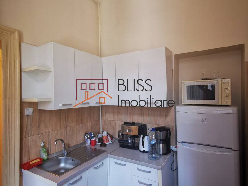 Birou Sau Locuinta 5 Camere, Cartierul Armenesc, Centrul Bucurestiului | Bliss Imobiliare / Photo 15 - BLISS Imobiliare