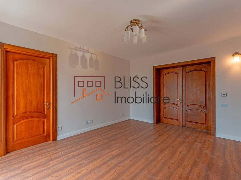 Vila Spatioasa Cu 7 Camere Si Teren De 928 Mp | Bliss Imobiliare / Photo 32 - BLISS Imobiliare