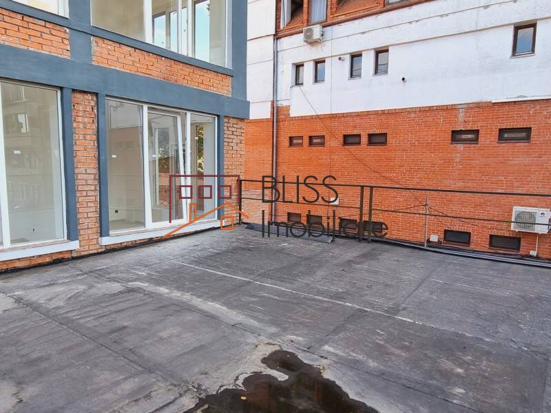 4 Bedroom Villa In Iancu Nicolae Area, Bucharest / Ilfov | Bliss Imobiliare / Photo 23 - BLISS Imobiliare