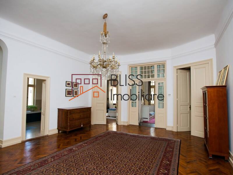 Vila de Inchiriat KM 0 | Ultracentral - 15 Camere - ID:27907 | Bliss Imobiliare / Photo 33 - BLISS Imobiliare