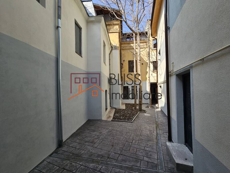 Vila de Inchiriat KM 0 | Ultracentral - 9 Camere - ID:121346 | Bliss Imobiliare / Photo 5 - BLISS Imobiliare