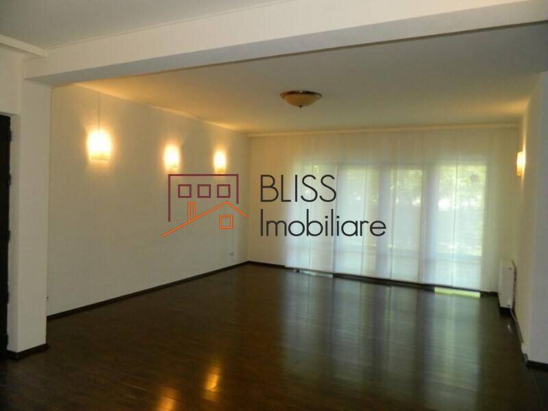 Vila Cu 7 Camere | Bliss Imobiliare / Photo 33 - BLISS Imobiliare