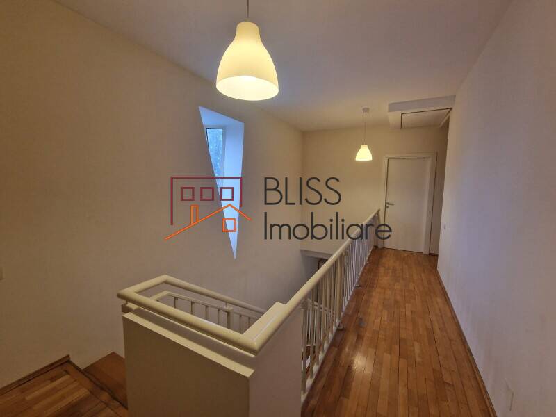 Vila Cu Piscina Si Garaj Pipera | Teren 815 Mp | Bliss Imobiliare / Photo 13 - BLISS Imobiliare