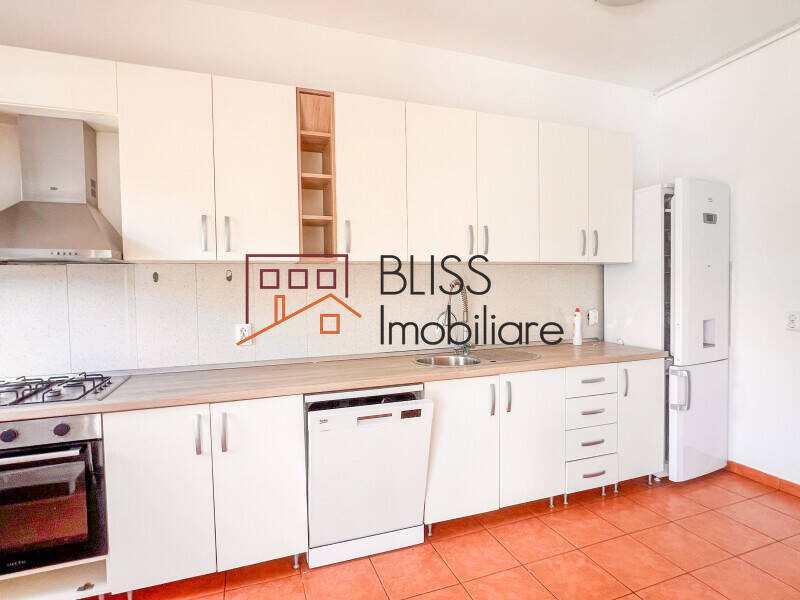 Vila Cu 6 Dormitoare, Piscina Si Gradina | Bliss Imobiliare / Photo 8 - BLISS Imobiliare