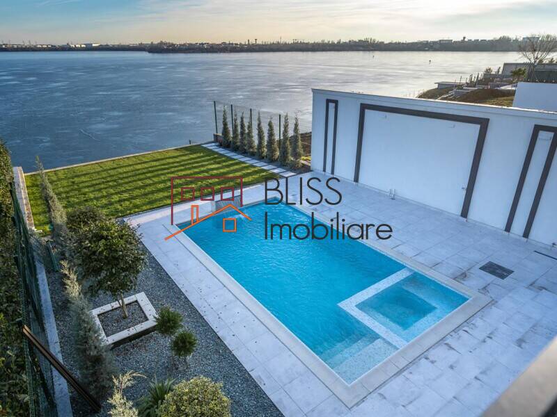 Modern 4-Bedroom Villa With Pool And Lake View, Bucharest | Bliss Imobiliare / Photo 27 - BLISS Imobiliare