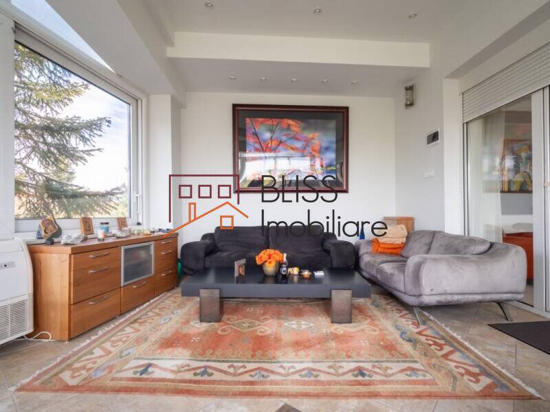 Vila Cu 15 Camere, Gradina Privata Si Vedere La Lac | Bliss Imobiliare / Photo 17 - BLISS Imobiliare