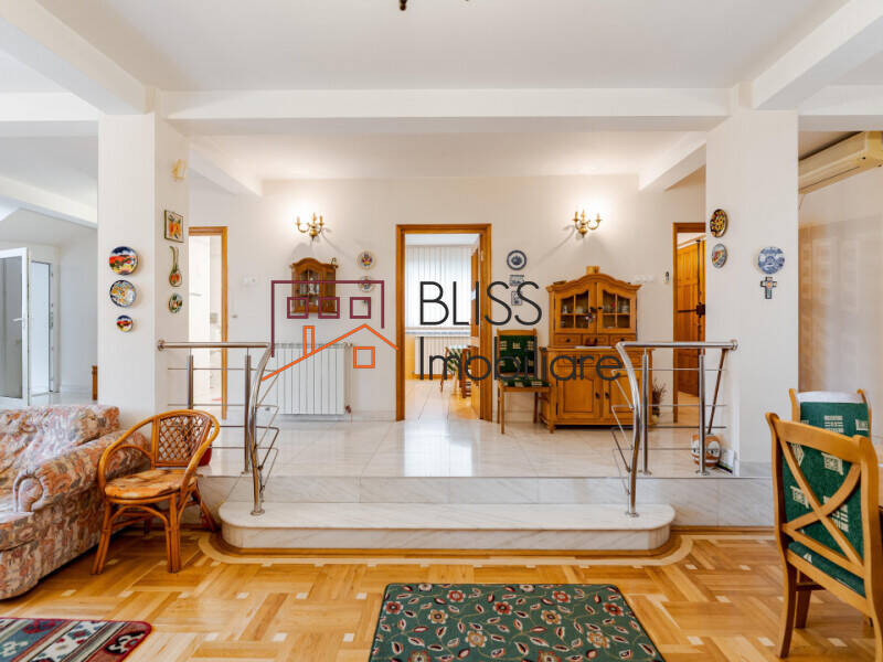 Vila 7 Camere Cu Piscina Si Teren Generos | Bliss Imobiliare / Photo 13 - BLISS Imobiliare