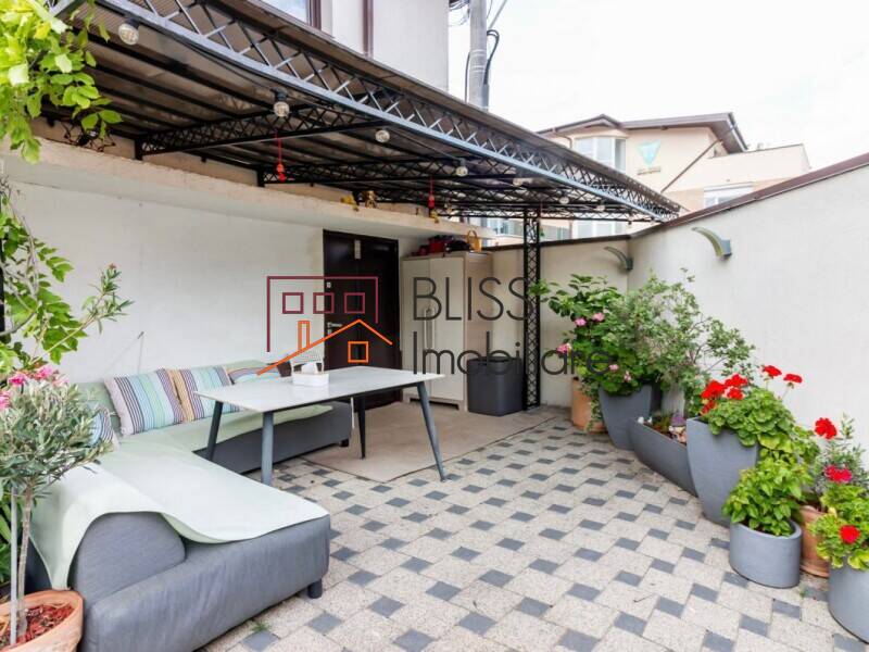 Casa Individuala Renovata Cu 4 Dormitoare Si Terasa | Bliss Imobiliare / Photo 1 - BLISS Imobiliare