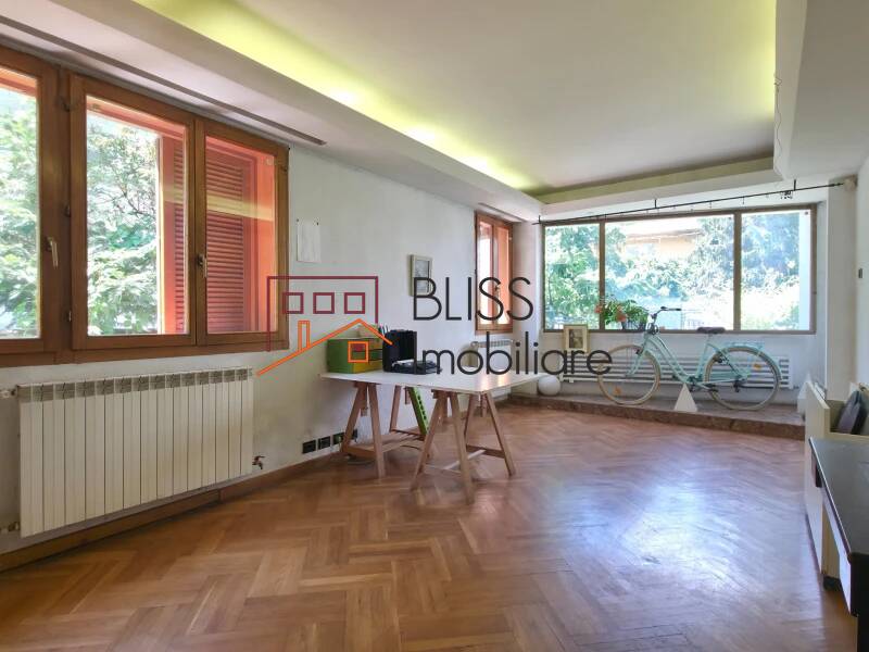 3-Bedroom Detached House With Garden And Cellar, Bucharest | Bliss Imobiliare / Photo 2 - BLISS Imobiliare