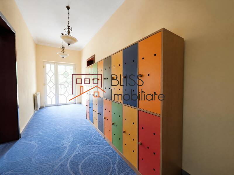 9-Room Villa, Semi-Furnished, With 6 Parking Spaces, Bucharest / Ilfov | Bliss Imobiliare / Photo 22 - BLISS Imobiliare