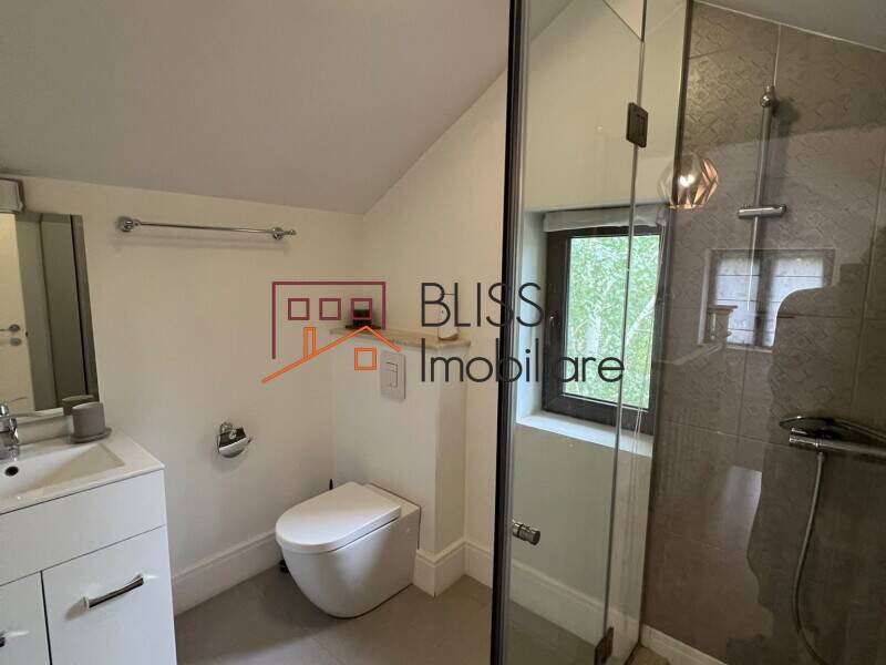 Casa Duplex In Tunari: Gradina Privata, Patru Bai Si Bucatarie De Vara | Bliss Imobiliare / Photo 31 - BLISS Imobiliare