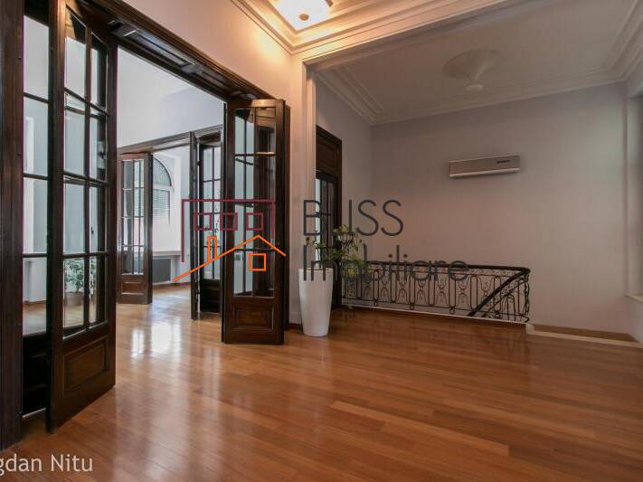 Vila de Inchiriat KM 0 | Ultracentral - 10 Camere - ID:4477 | Bliss Imobiliare / Photo 2 - BLISS Imobiliare