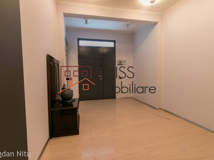Vila de Inchiriat KM 0 | Ultracentral - 10 Camere - ID:4477 | Bliss Imobiliare / Photo 12 - BLISS Imobiliare