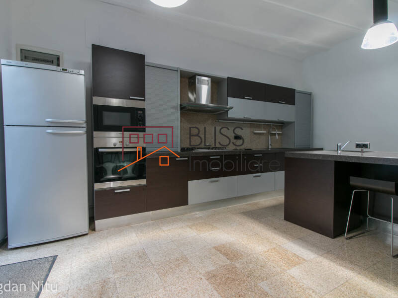 Vila de Inchiriat KM 0 | Ultracentral - 10 Camere - ID:4477 | Bliss Imobiliare / Photo 47 - BLISS Imobiliare