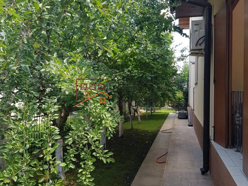 Vila Spatioasa Cu Gradina Privata Si Terasa Generoasa | Bliss Imobiliare / Photo 7 - BLISS Imobiliare