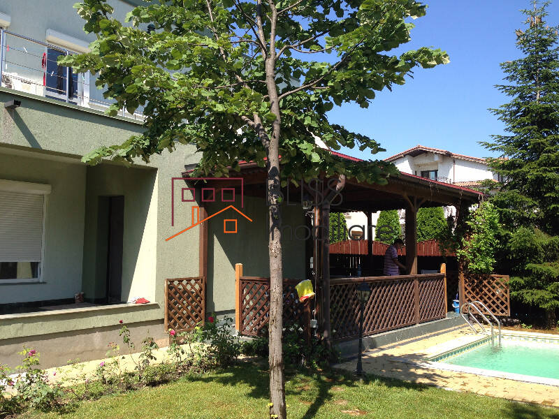 Villa With Swimming Pool In Iancu Nicolae, Bucharest / Ilfov | Bliss Imobiliare / Photo 3 - BLISS Imobiliare