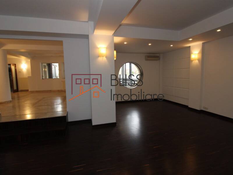 Vila de Vanzare Iancu Nicolae | Pipera - 9 Camere - ID:7056 | Bliss Imobiliare / Photo 2 - BLISS Imobiliare