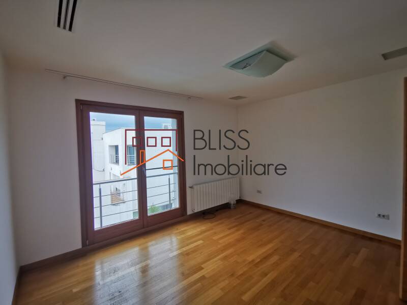 Vila Cu 5 Camere | Bliss Imobiliare / Photo 33 - BLISS Imobiliare