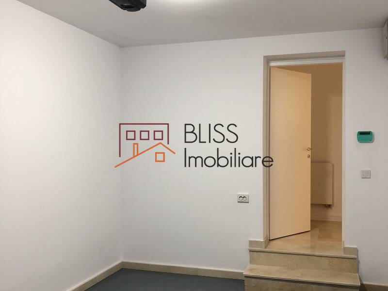 Vila Cu 9 Camere In Oxford Gardens | Bliss Imobiliare / Photo 19 - BLISS Imobiliare