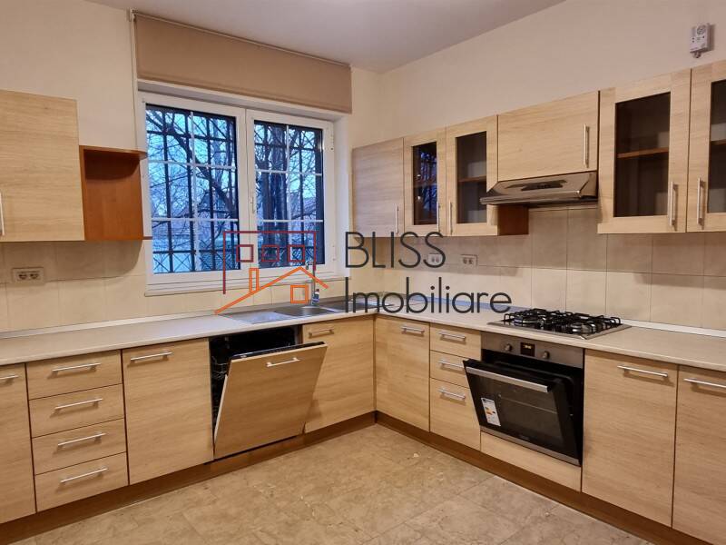 Vila Cu 7 Camere Si Gradina  In Pipera | Bliss Imobiliare / Photo 14 - BLISS Imobiliare